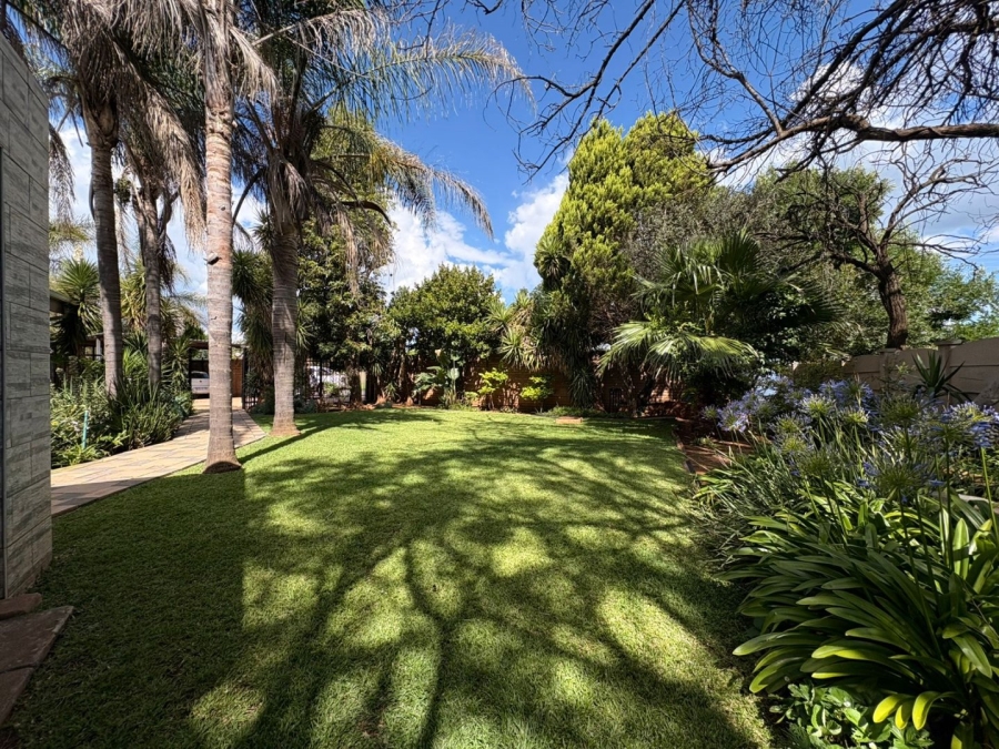 3 Bedroom Property for Sale in Flimieda North West